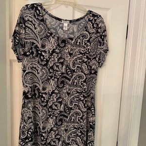 Black & White Above the Knee Dress